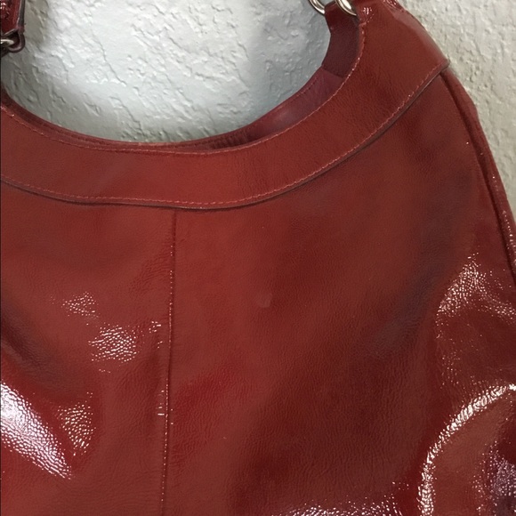 Coach - Picture 3 of 3